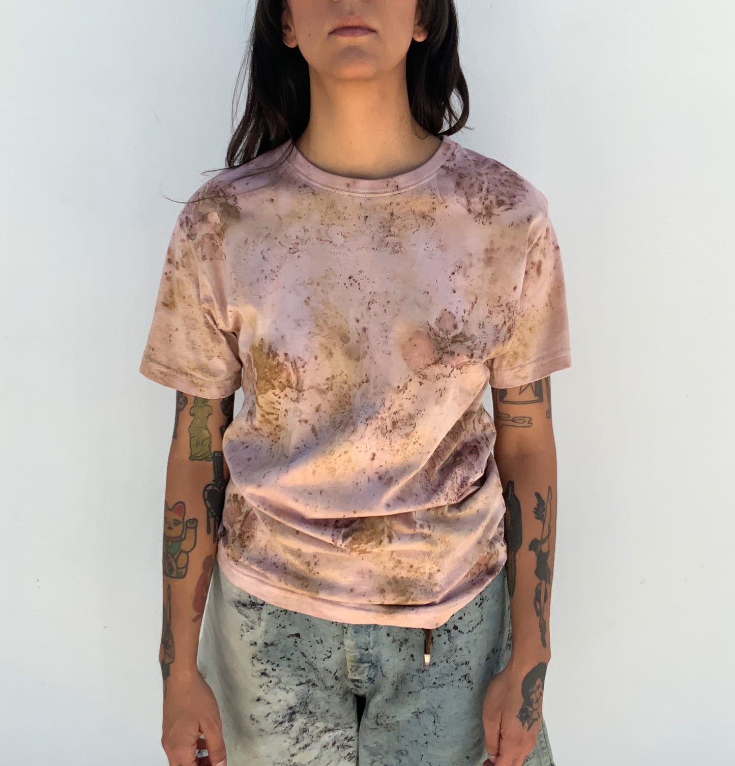 SPECIAL EDITION: Migrant Relief T-shirts Dyed with Compost Flowers + Rust