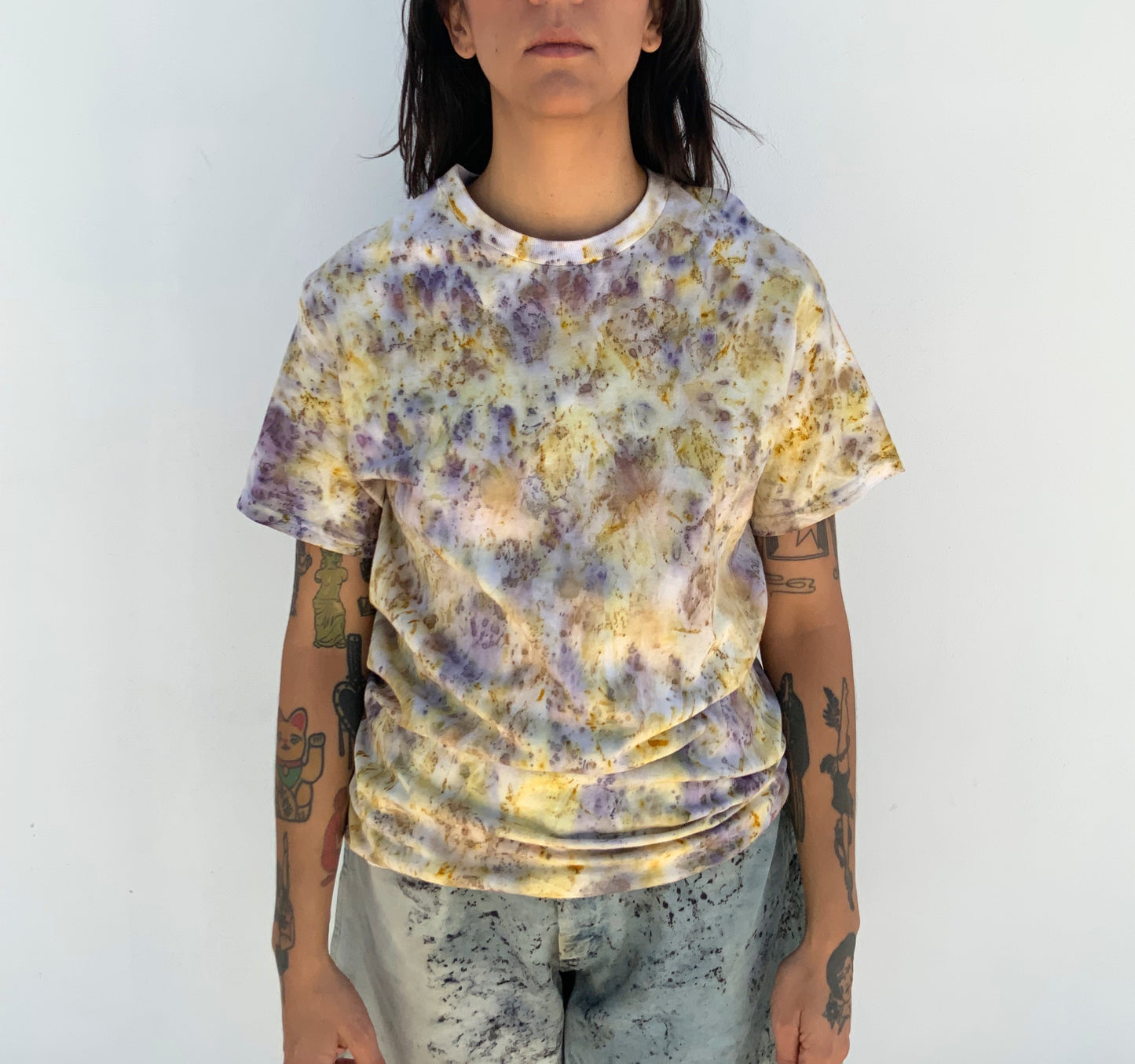 SPECIAL EDITION: Migrant Relief T-shirts Dyed with Compost Flowers + Rust