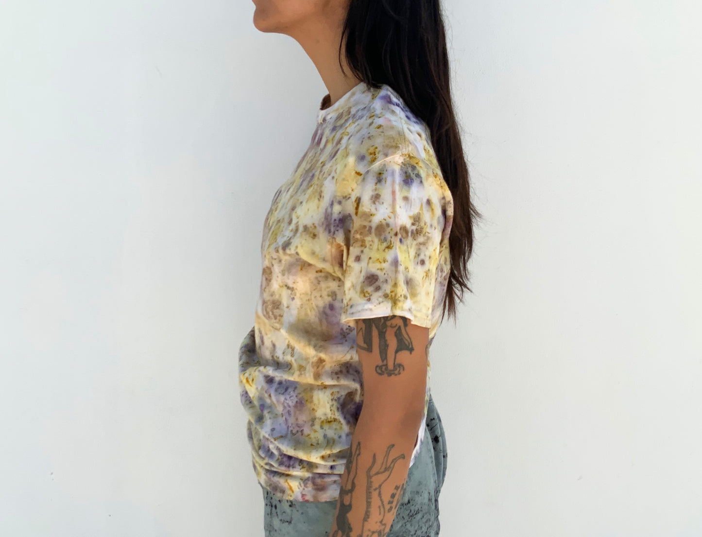 SPECIAL EDITION: Migrant Relief T-shirts Dyed with Compost Flowers + Rust